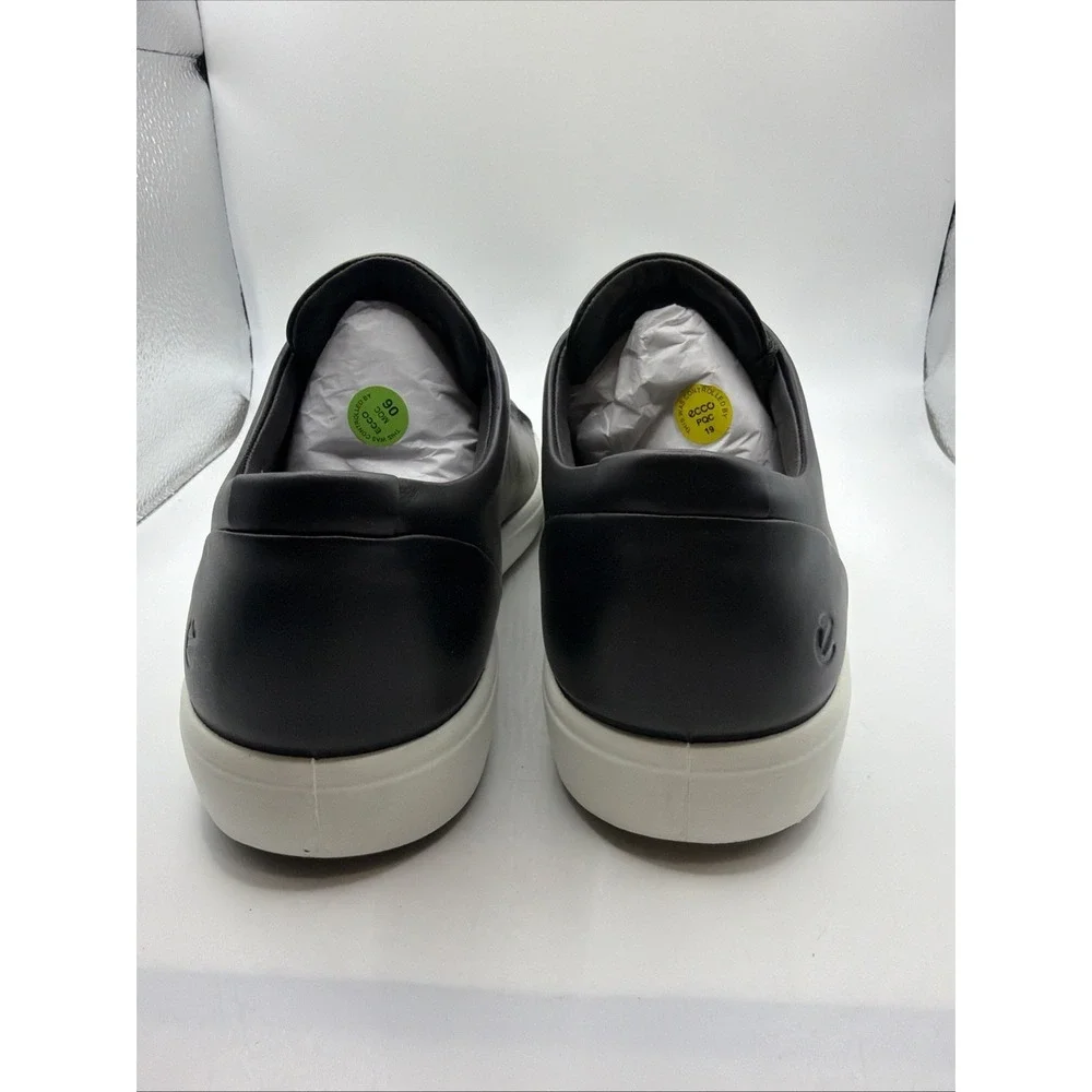 ECCO Soft‎ 7 Black Mens Casual Sneaker size 8-8.5. New